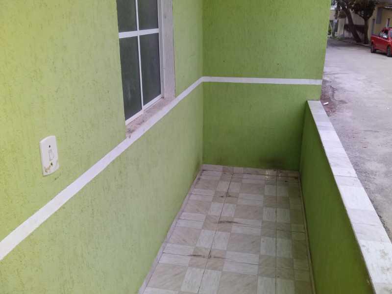 Casa à venda com 2 quartos, 100m² - Foto 2