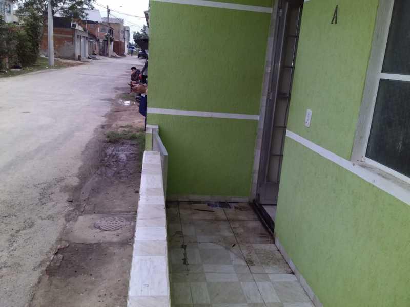 Casa à venda com 2 quartos, 100m² - Foto 3