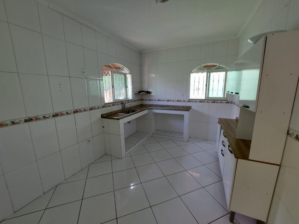 Casa à venda com 2 quartos, 120m² - Foto 13