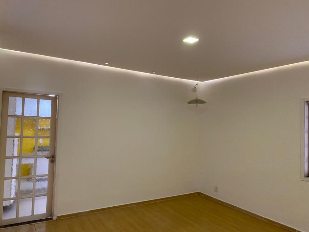 Casa de Condomínio à venda com 3 quartos, 552m² - Foto 22