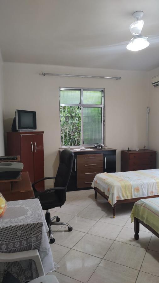 Apartamento à venda com 2 quartos, 80m² - Foto 4