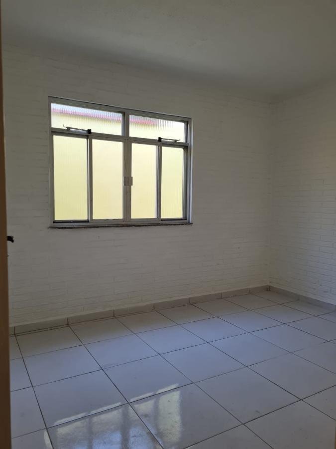 Casa à venda com 2 quartos, 225m² - Foto 13