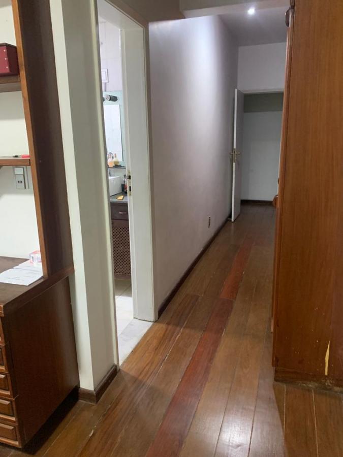 Apartamento à venda com 4 quartos, 165m² - Foto 8