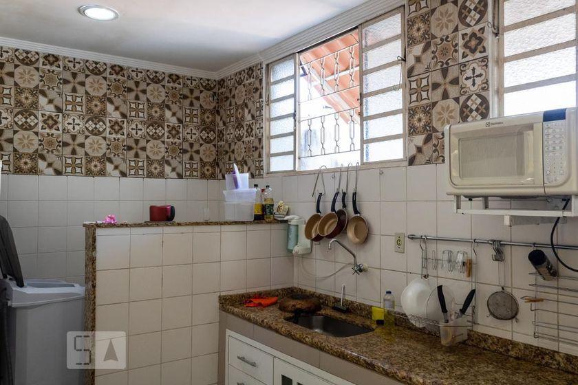 Casa à venda com 2 quartos, 100m² - Foto 24