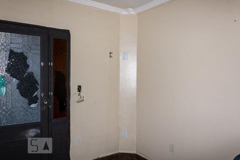 Casa à venda com 2 quartos, 100m² - Foto 18