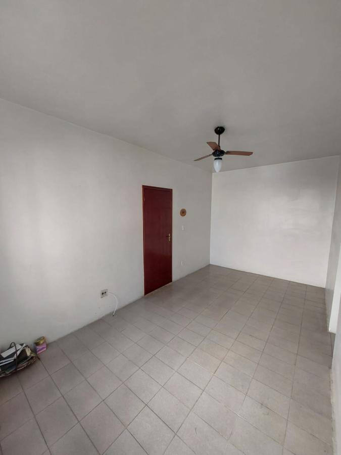 Apartamento à venda com 2 quartos, 55m² - Foto 9