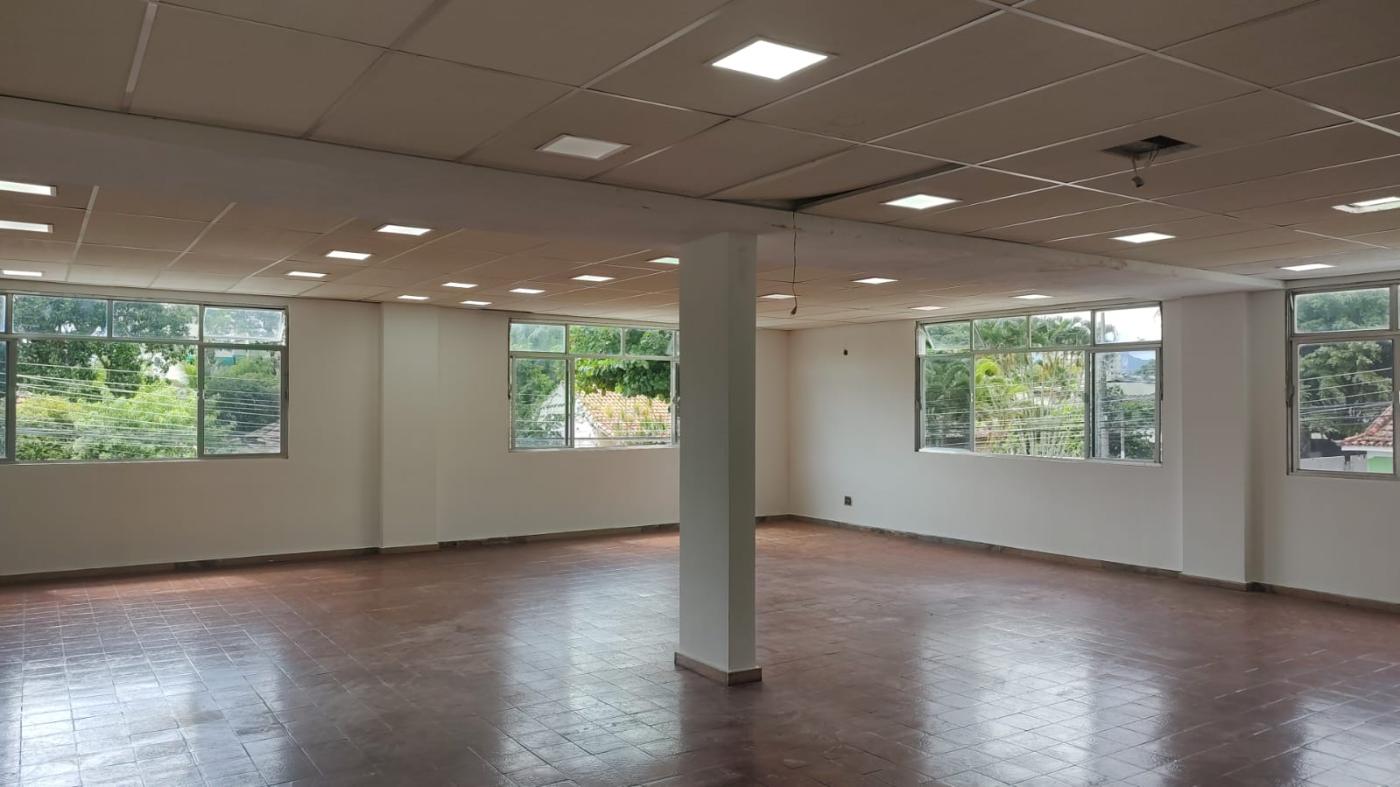 Prédio Inteiro para alugar com 5 quartos, 375m² - Foto 15