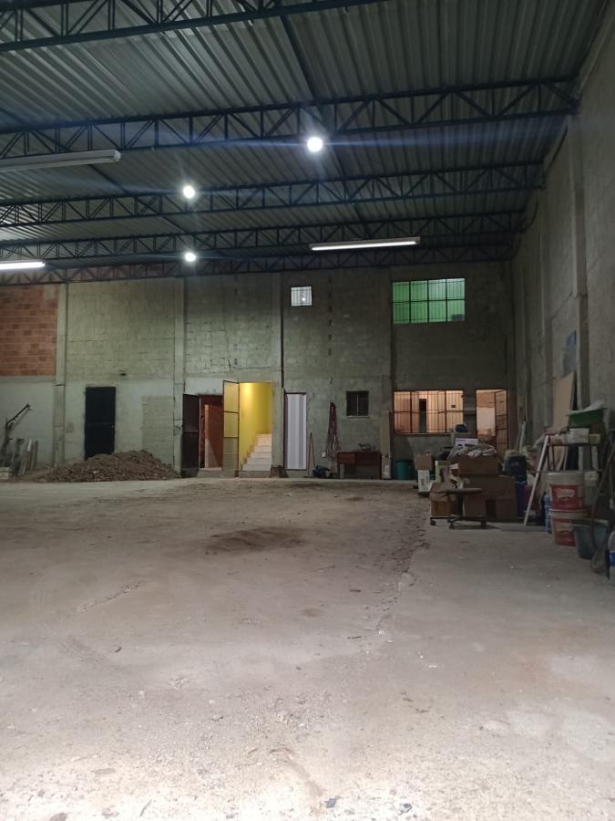 Depósito-Galpão-Armazém para alugar, 726m² - Foto 4