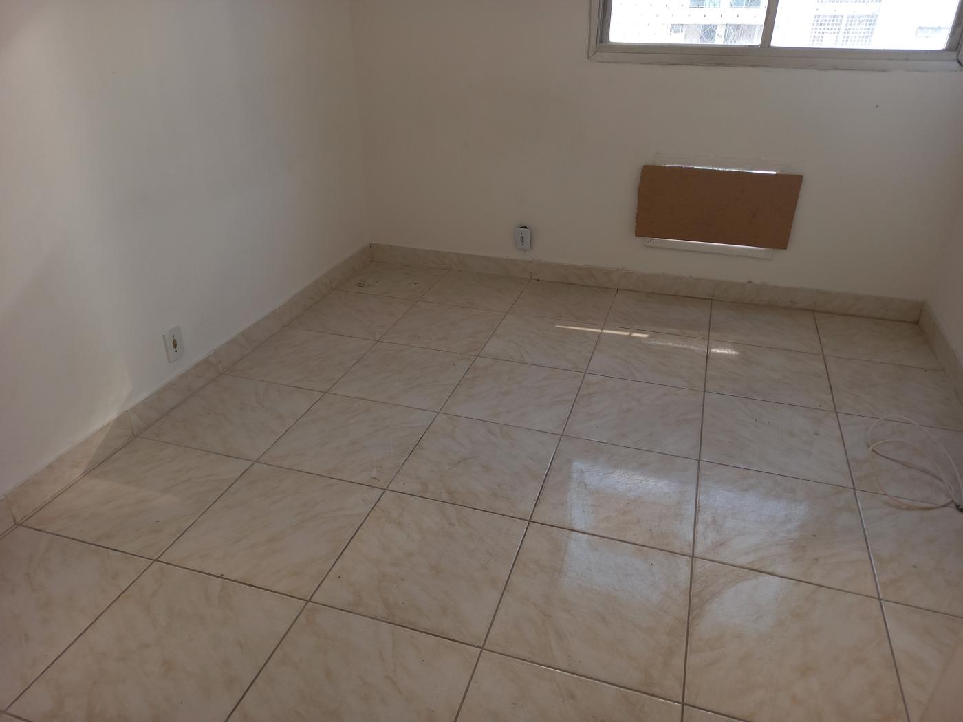 Apartamento à venda com 2 quartos, 68m² - Foto 8