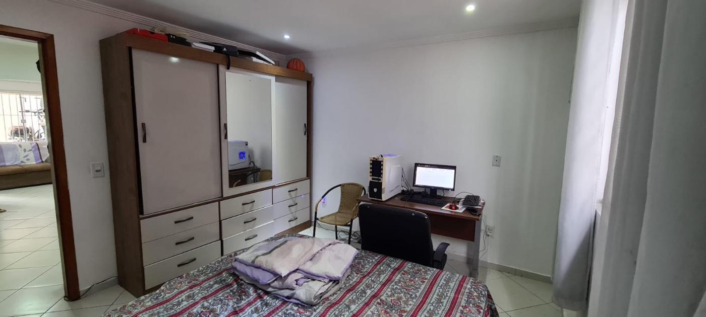 Casa à venda com 4 quartos, 229m² - Foto 19