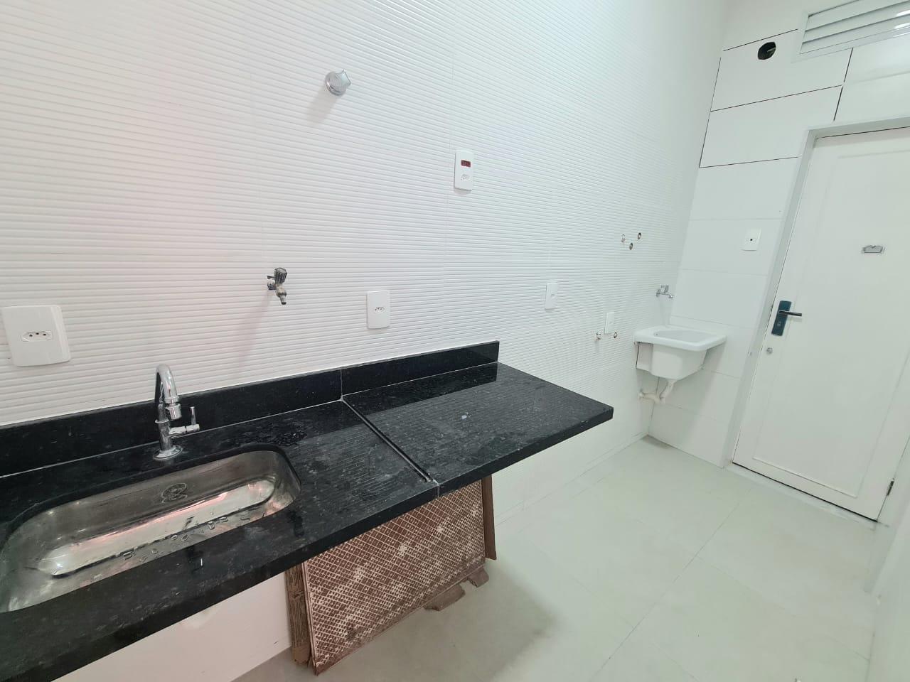 Apartamento à venda com 1 quarto, 50m² - Foto 21