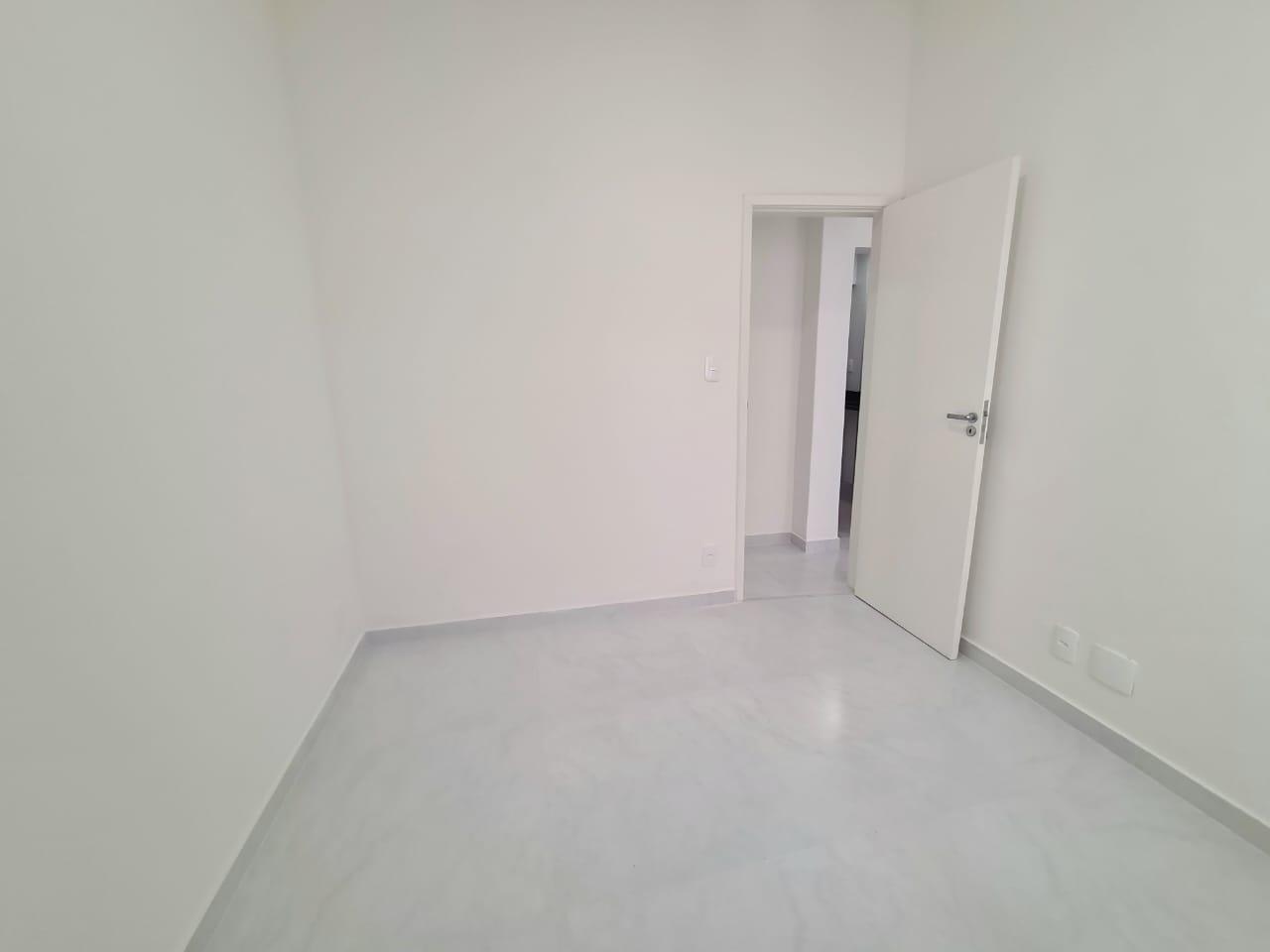 Apartamento à venda com 1 quarto, 40m² - Foto 10