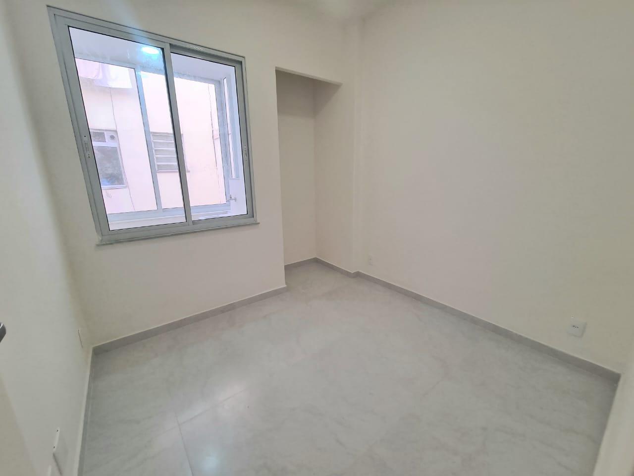 Apartamento à venda com 1 quarto, 40m² - Foto 15