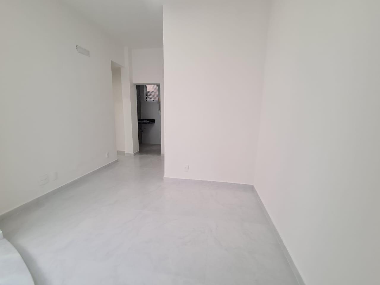 Apartamento à venda com 1 quarto, 40m² - Foto 18