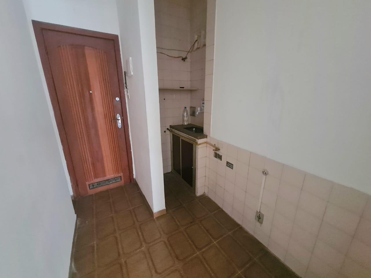 Apartamento à venda com 1 quarto, 25m² - Foto 14