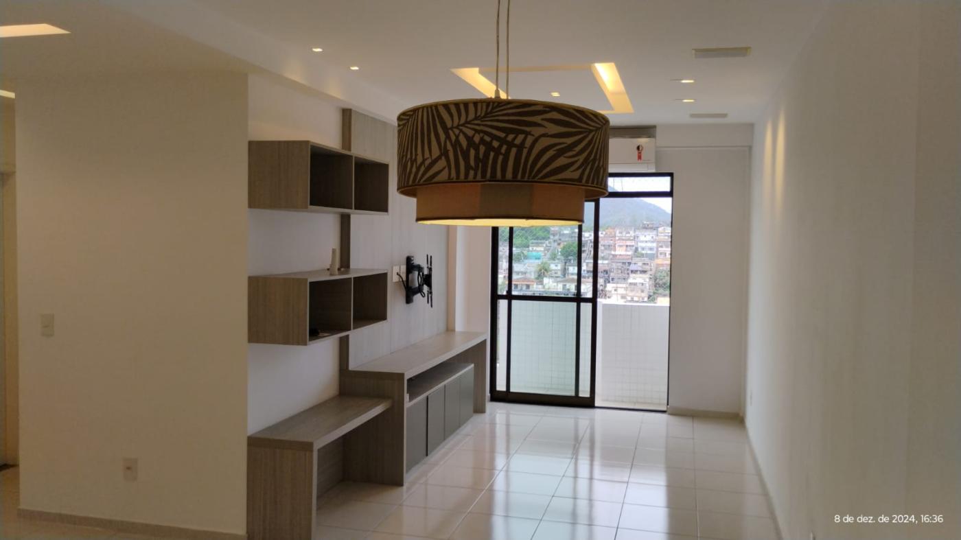 Apartamento à venda com 3 quartos, 96m² - Foto 5