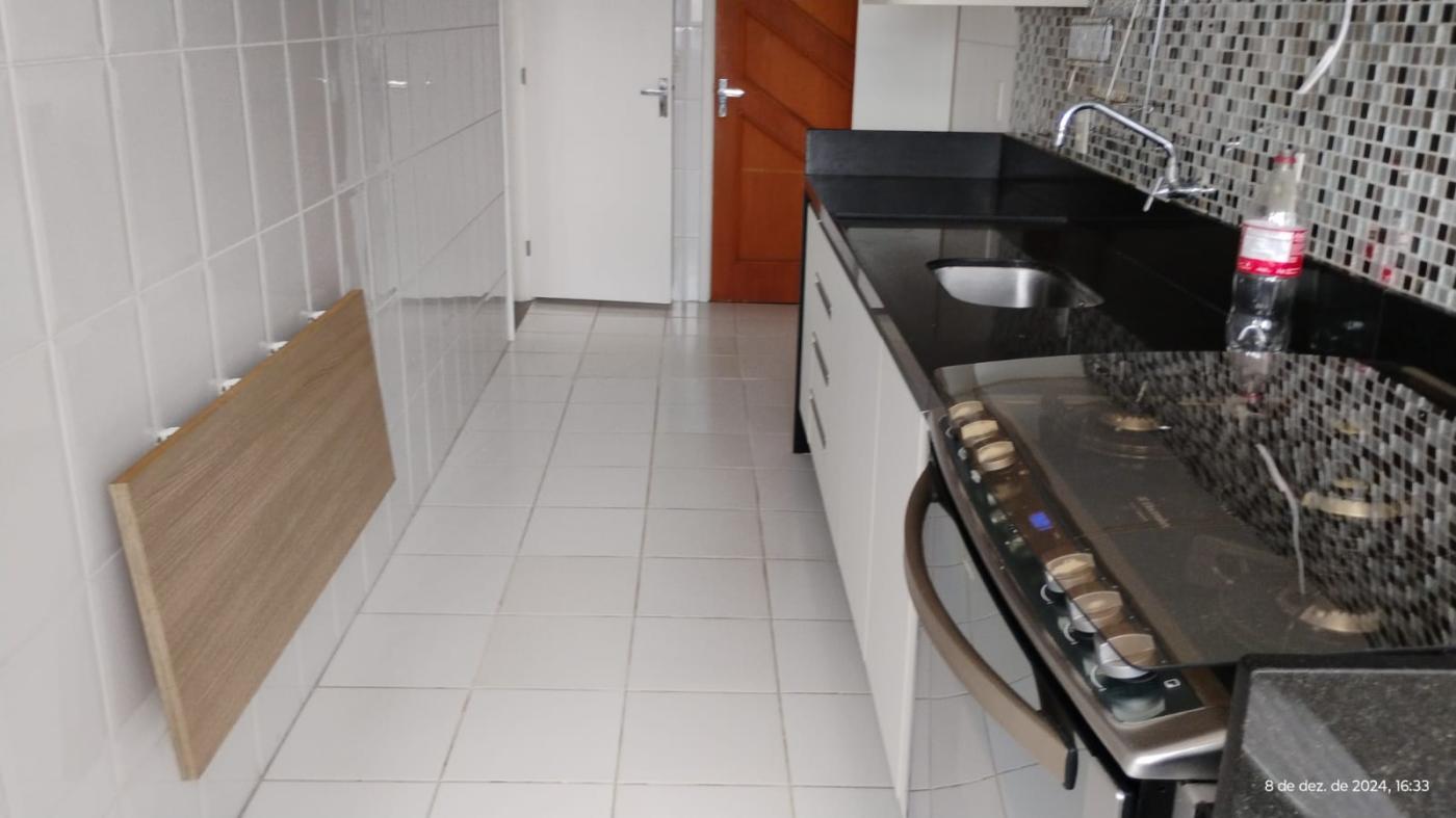 Apartamento à venda com 3 quartos, 96m² - Foto 17