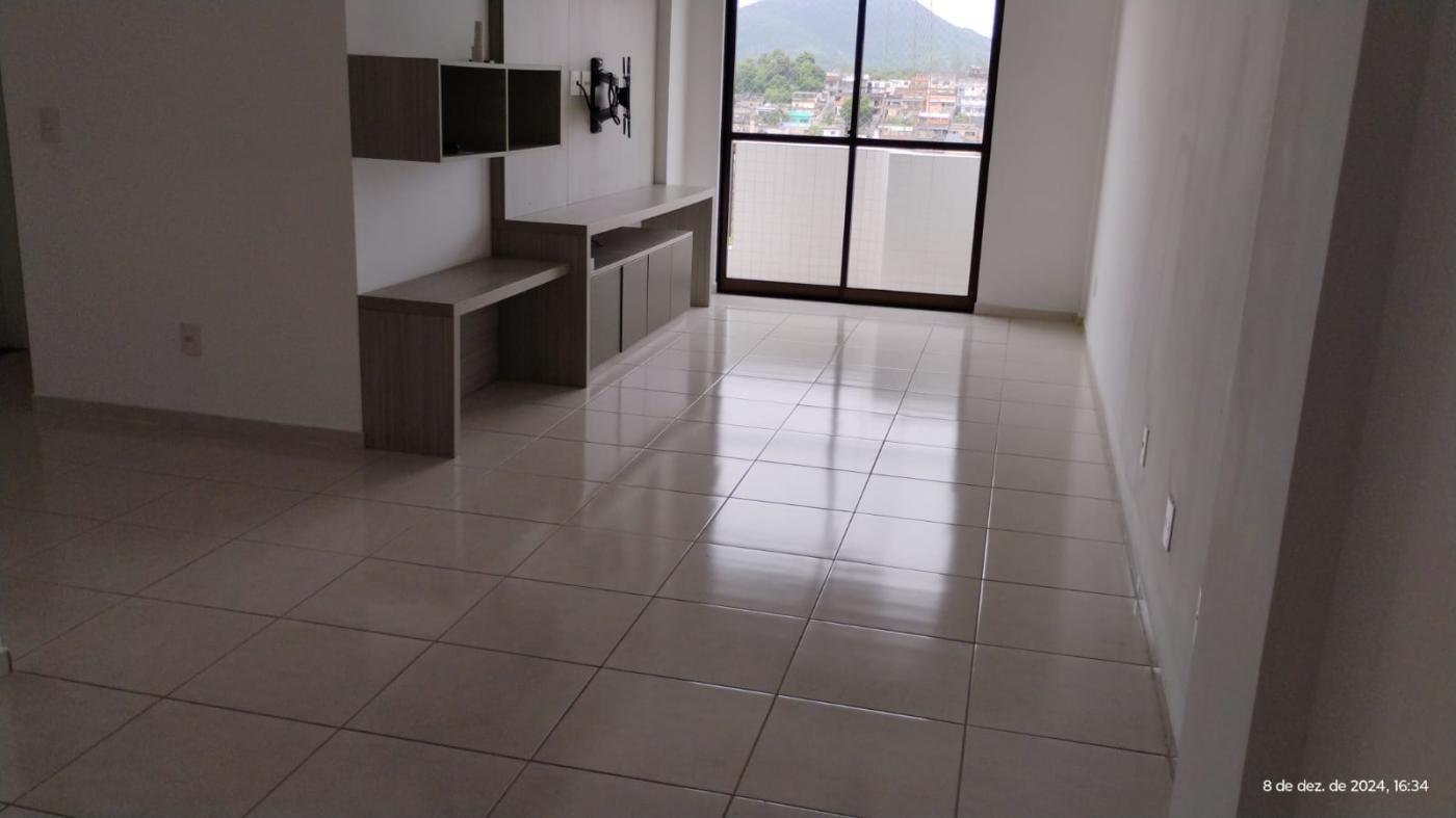 Apartamento à venda com 3 quartos, 96m² - Foto 11