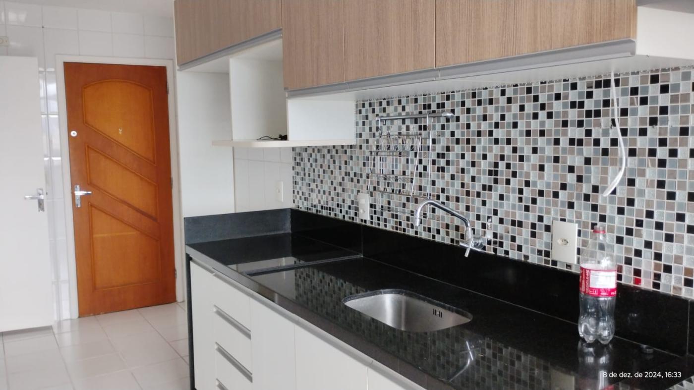 Apartamento à venda com 3 quartos, 96m² - Foto 25