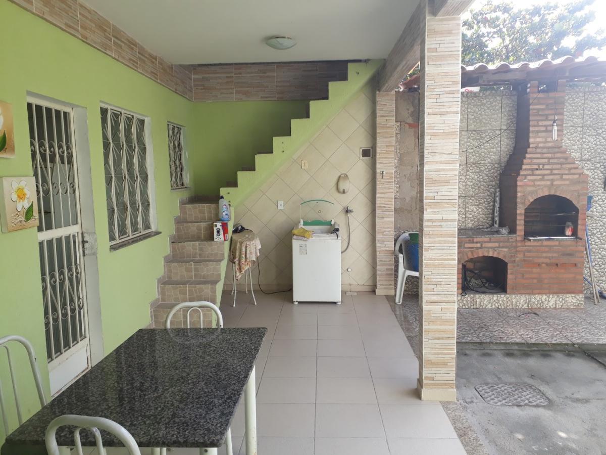 Casa à venda com 3 quartos, 106m² - Foto 11