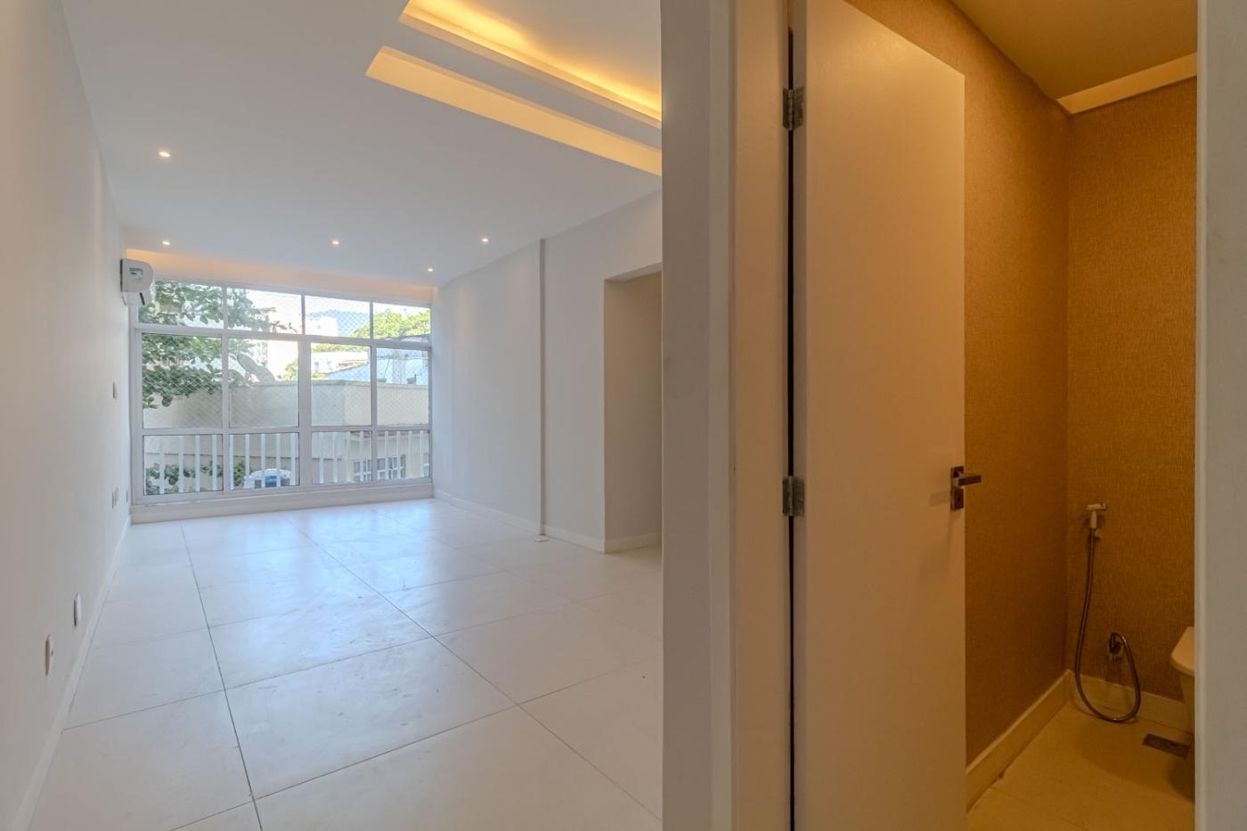 Apartamento à venda com 3 quartos, 112m² - Foto 10