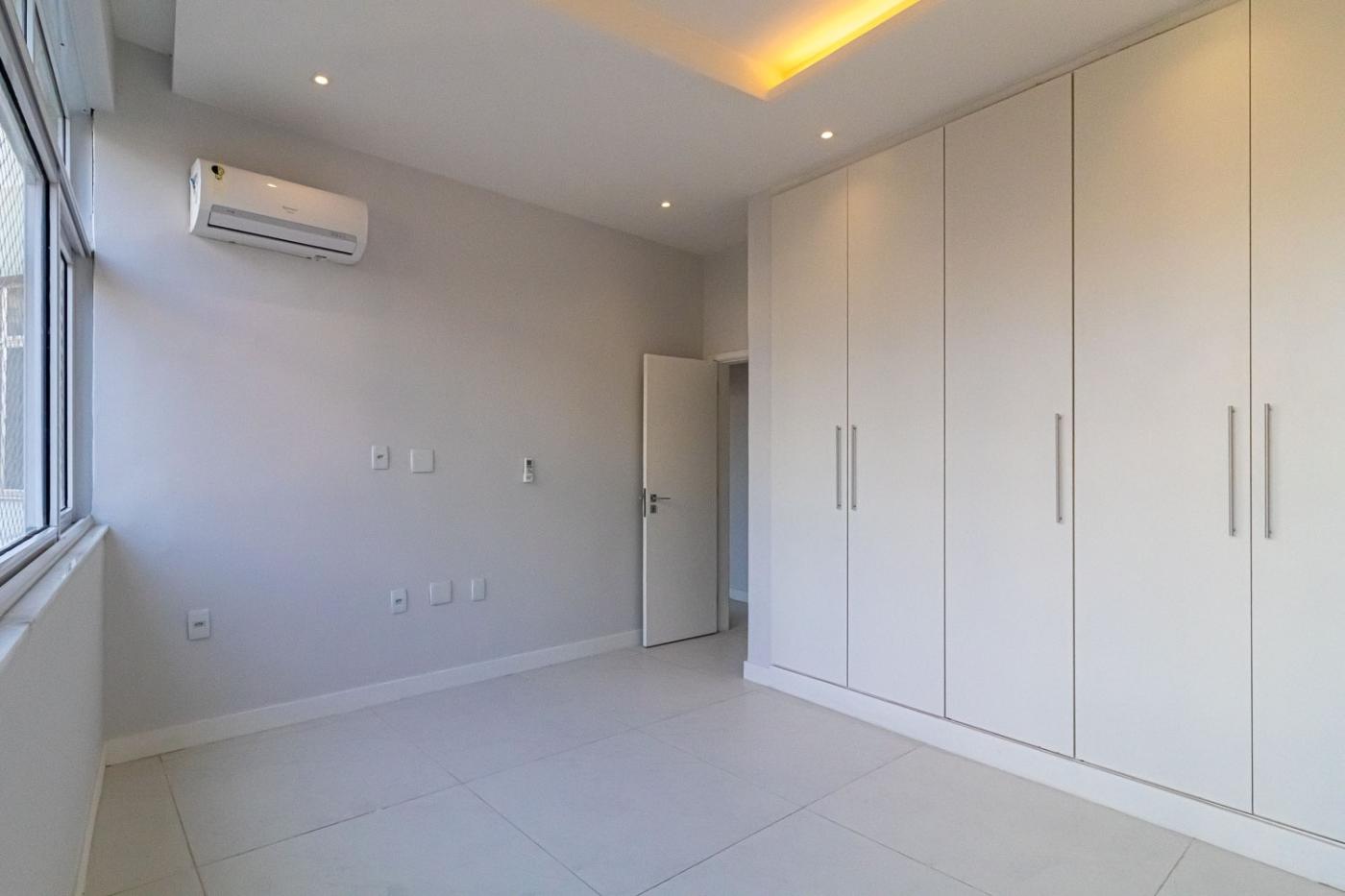 Apartamento à venda com 3 quartos, 112m² - Foto 17