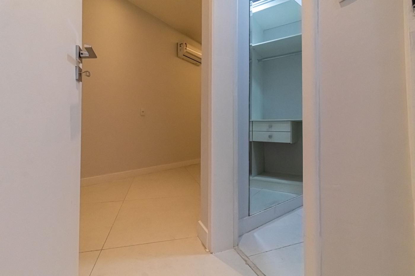 Apartamento à venda com 3 quartos, 112m² - Foto 22