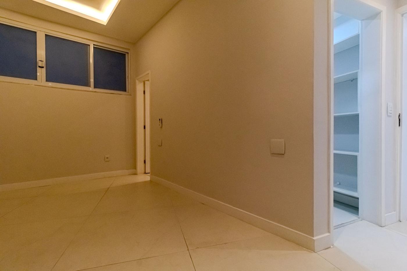 Apartamento à venda com 3 quartos, 112m² - Foto 20