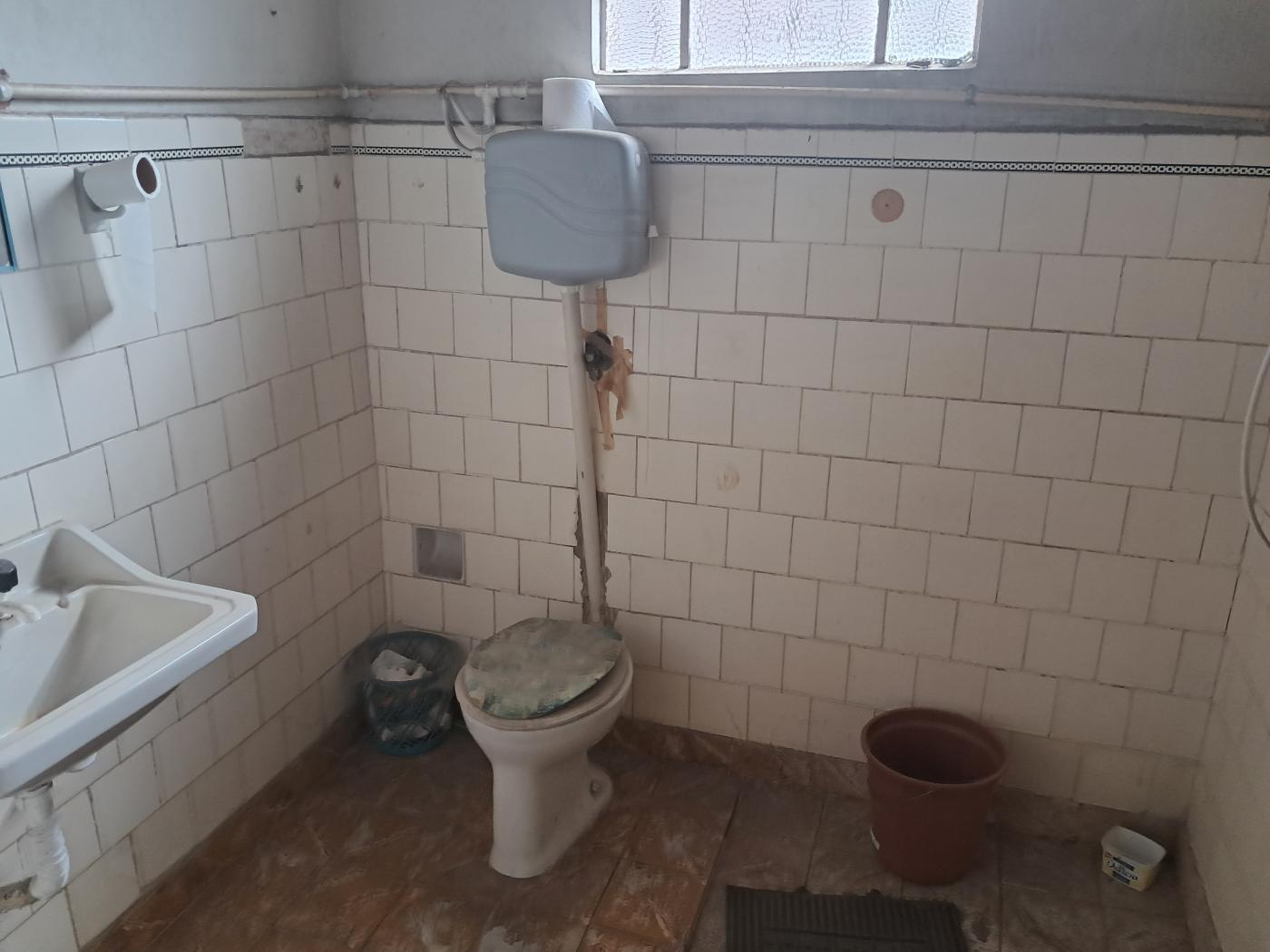 Casa à venda com 3 quartos, 230m² - Foto 14