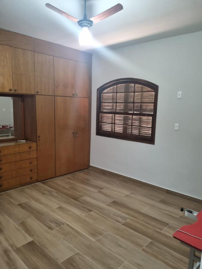 Casa à venda com 4 quartos, 451m² - Foto 26