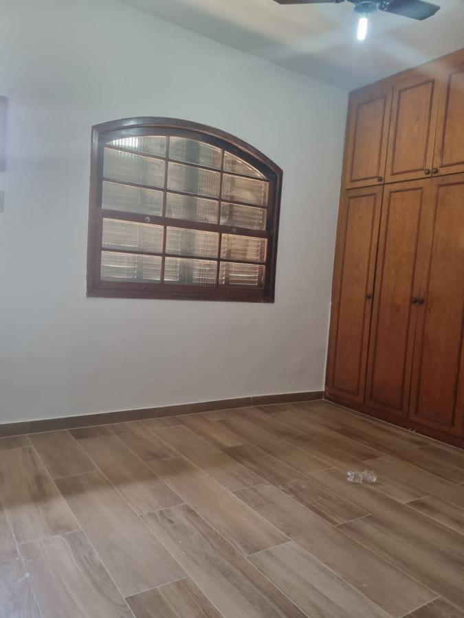 Casa à venda com 4 quartos, 451m² - Foto 27